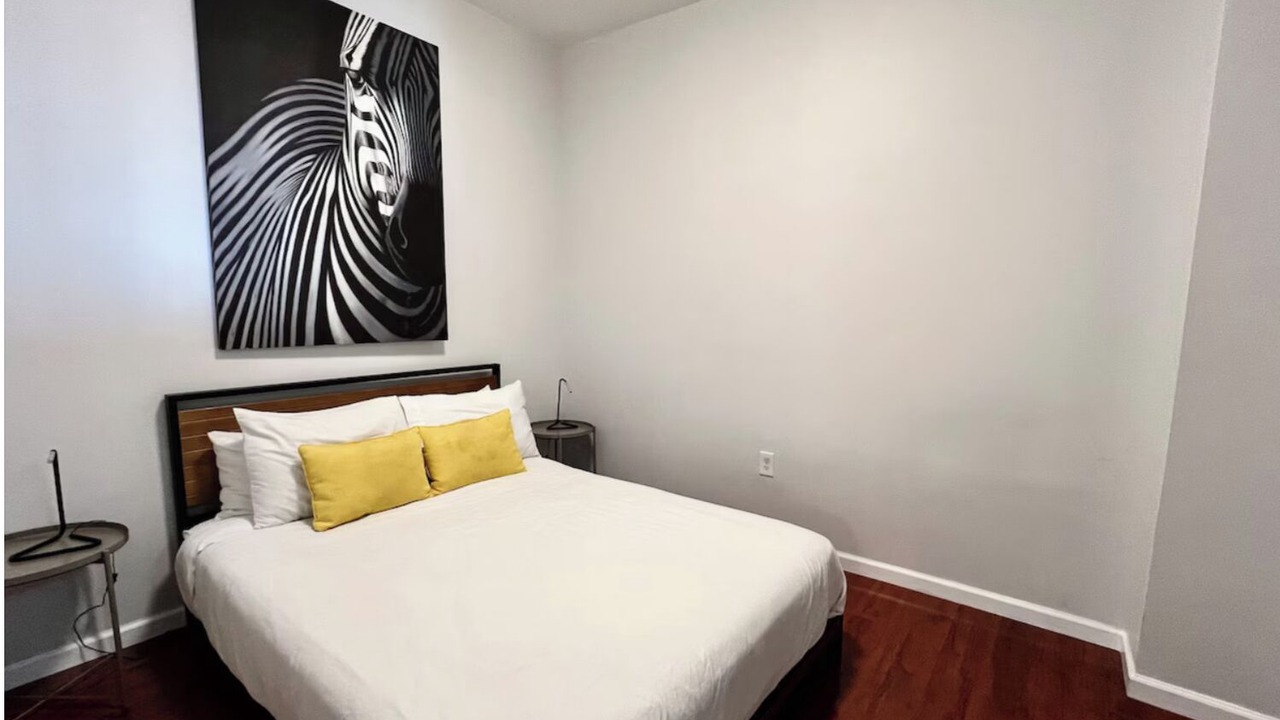 Photo of Bedroom in Midtown Village