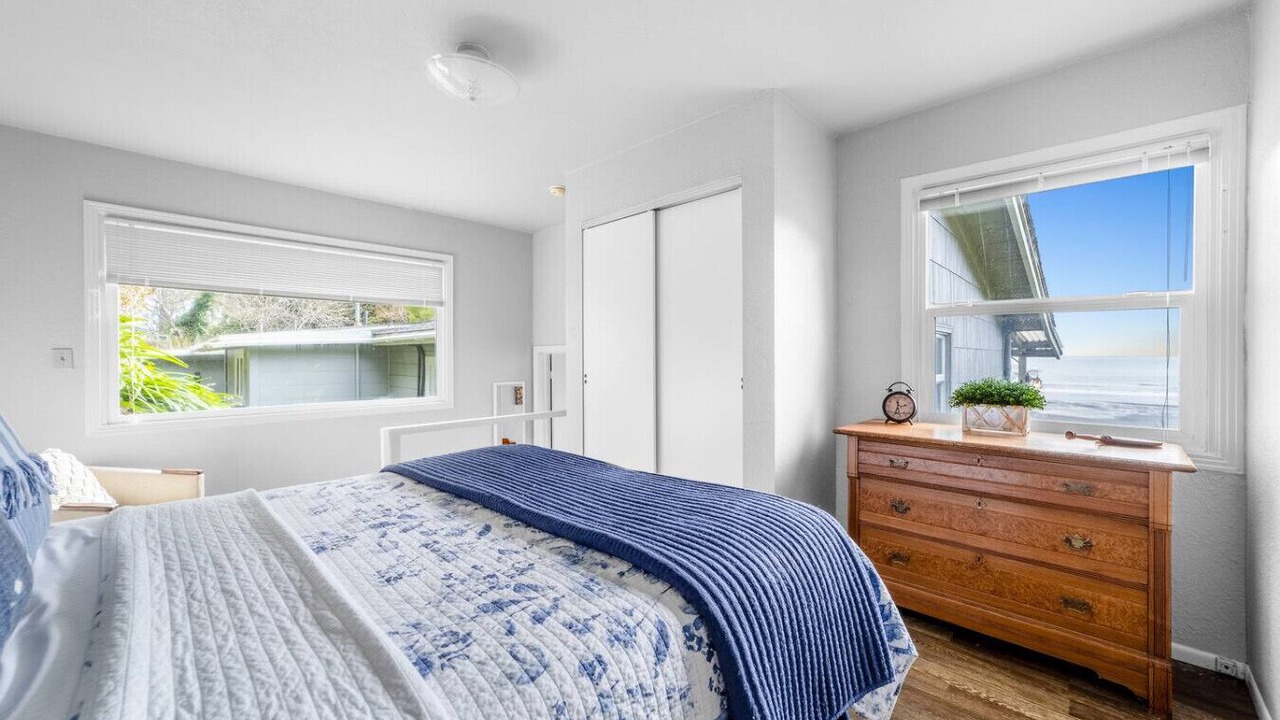 Photo of Bedroom in Westhaven-Moonstone