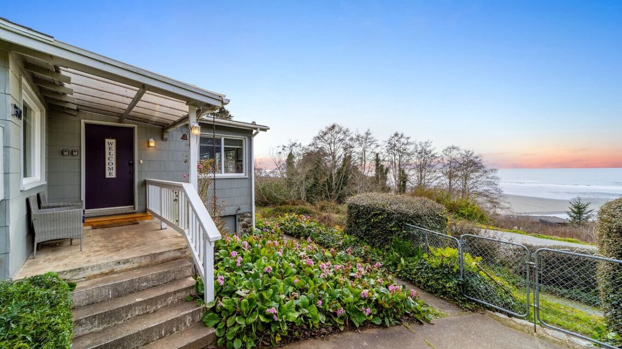 Photo of Outdoor in Westhaven-Moonstone