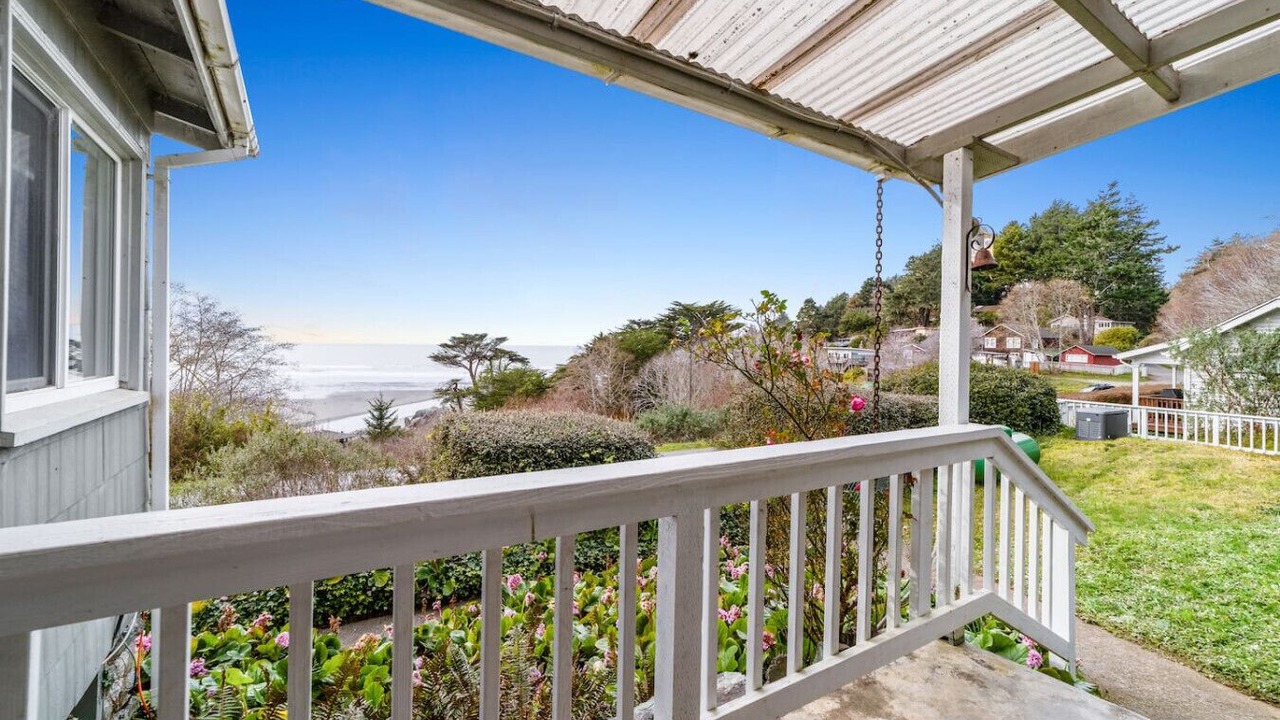 Photo of Outdoor in Westhaven-Moonstone