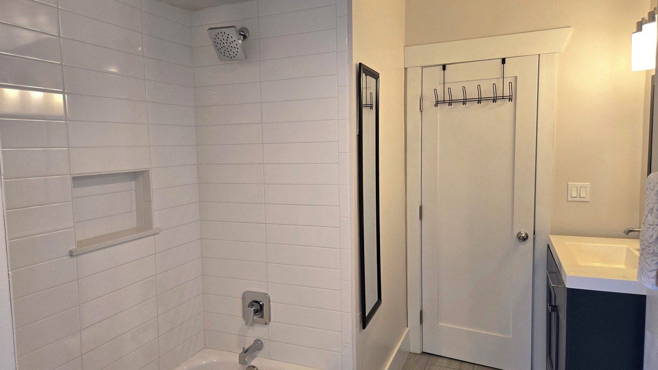 Photo of Bathroom in Lyons