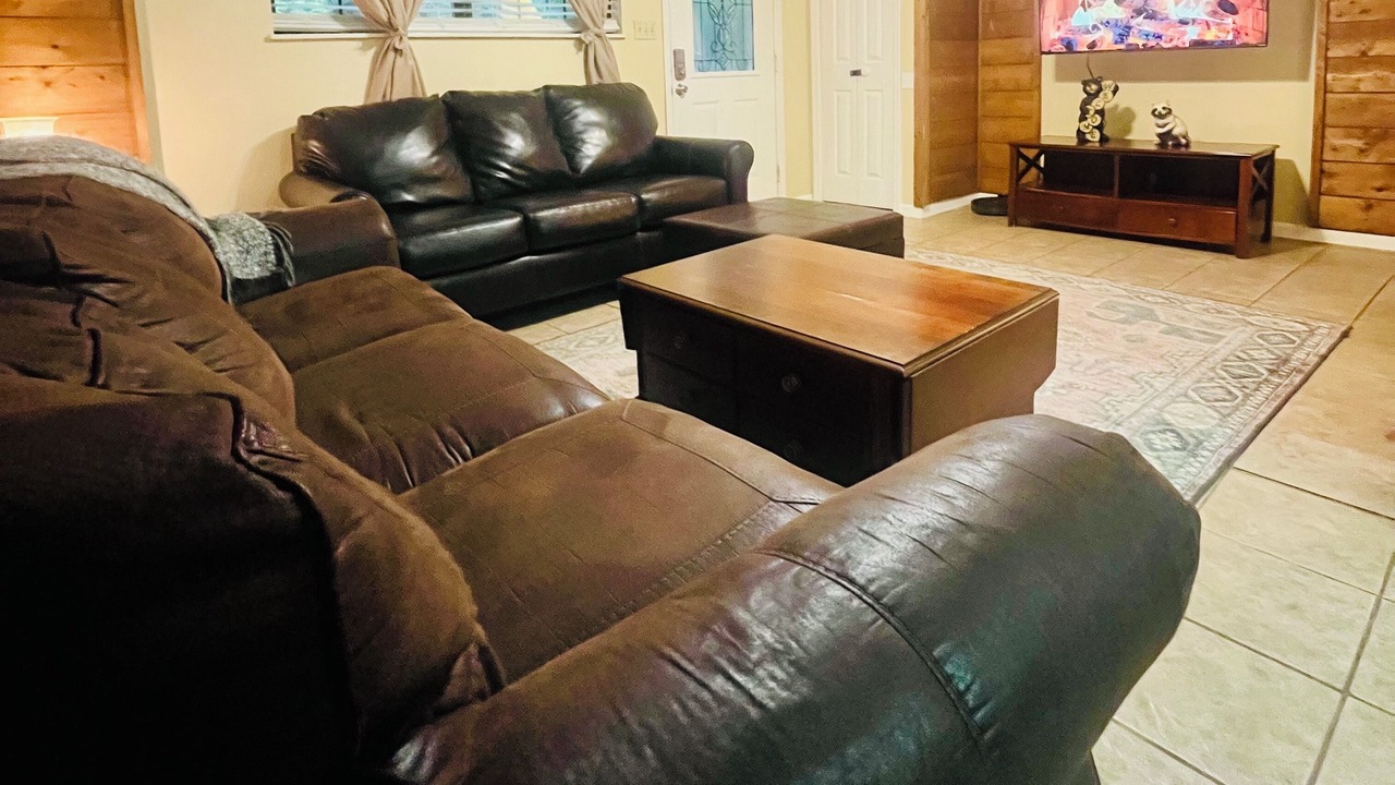 Photo of Livingroom in Kimberlin Heights