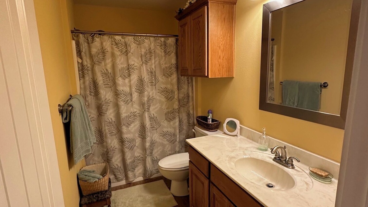 Photo of Bathroom in Holly Lake Ranch