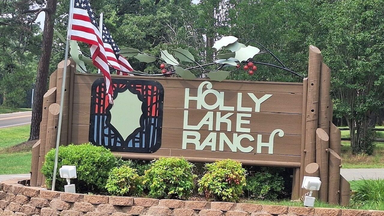 Photo of Outdoor in Holly Lake Ranch