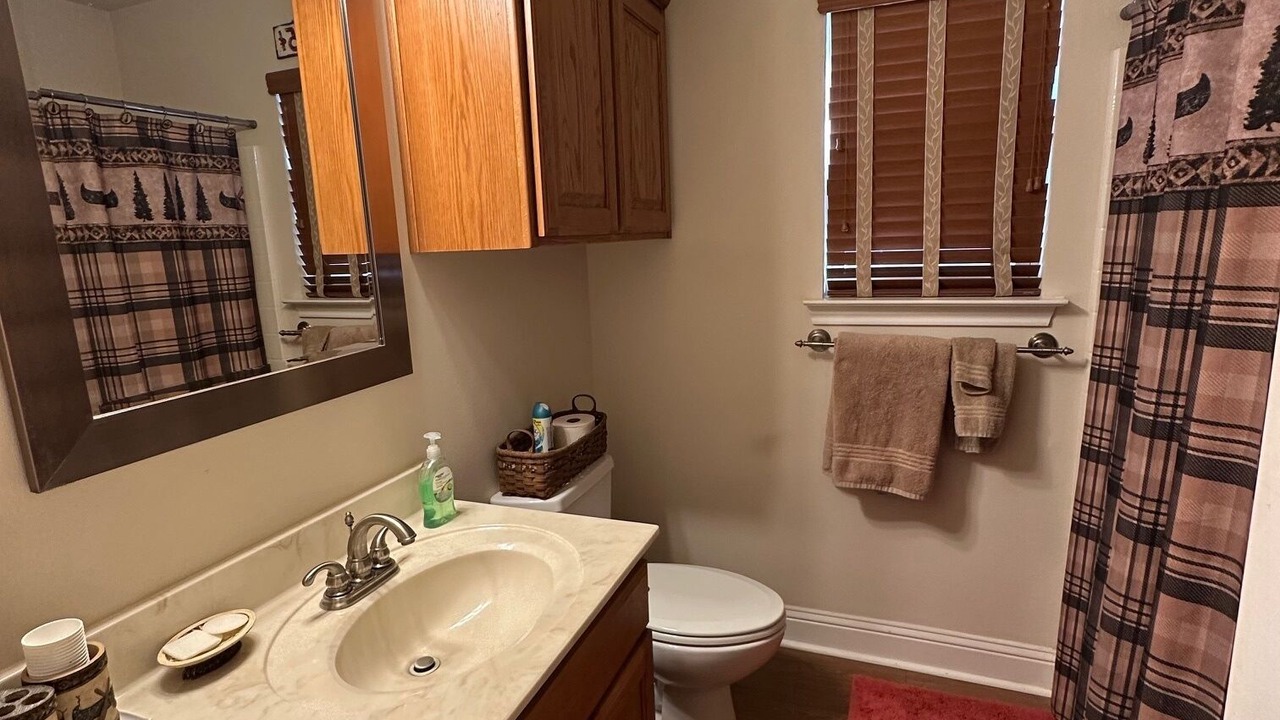 Photo of Bathroom in Holly Lake Ranch