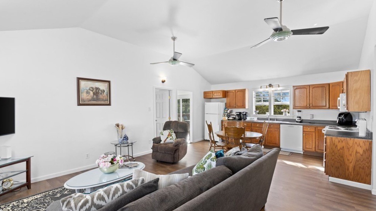 Photo of Livingroom in Moundsville