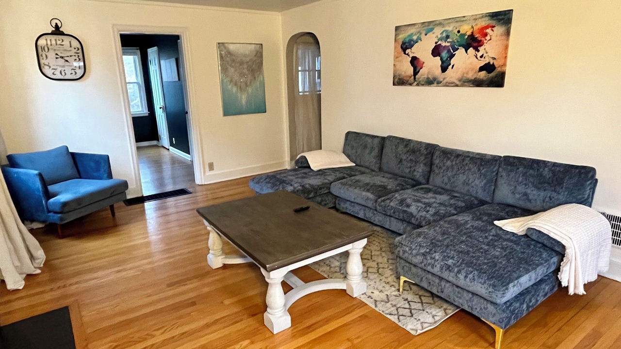 Photo of Livingroom in Mount Washington