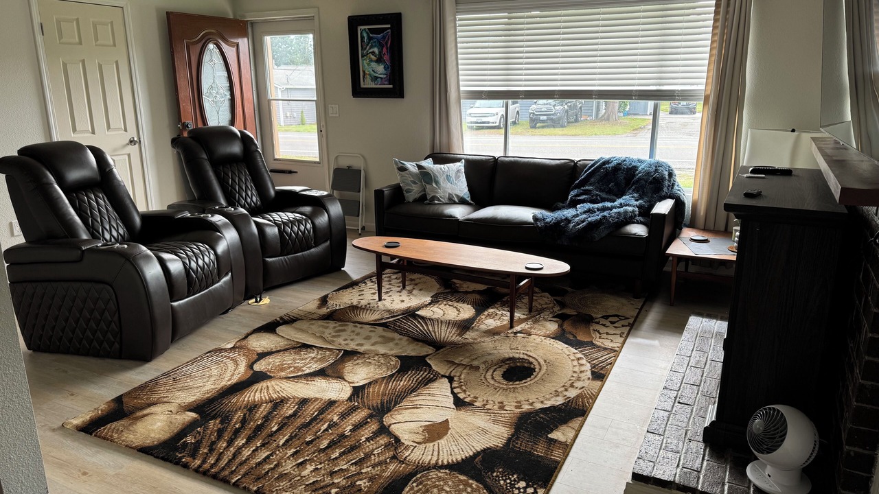 Photo of Livingroom in Everett