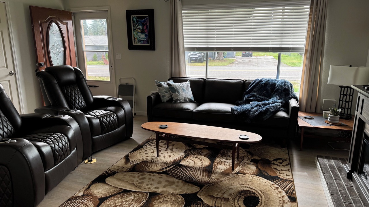Photo of Livingroom in Everett
