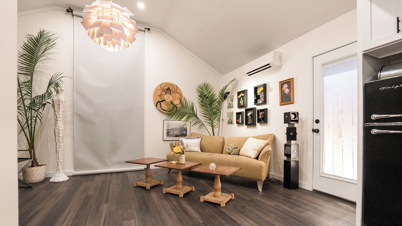 Photo of Livingroom in North Hollywood