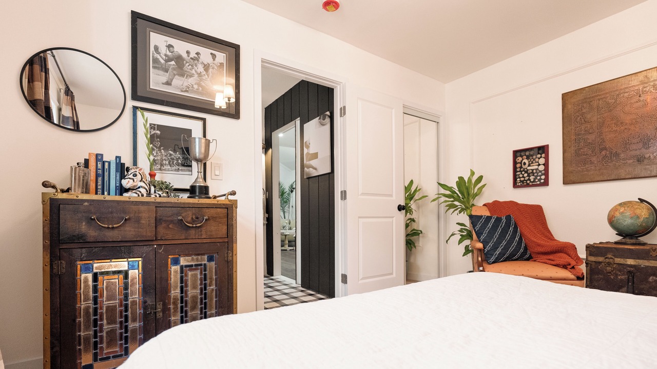 Photo of Bedroom in North Hollywood