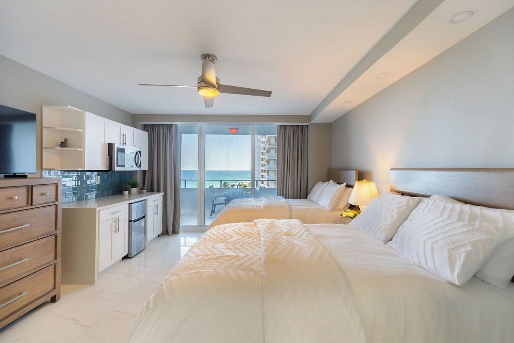 Photo of Bedroom in Galt Mile