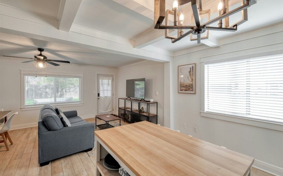 Photo of Livingroom in Georgetown
