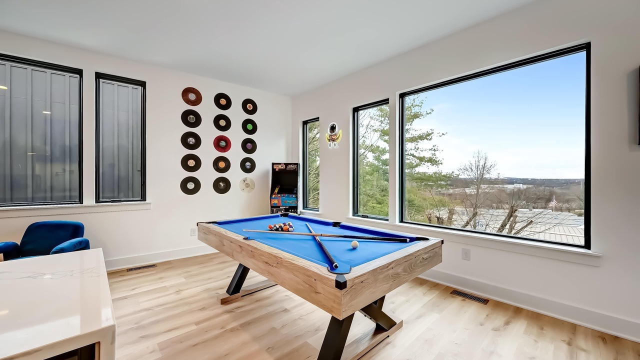 Photo of Bedroom in Hurwood Heights