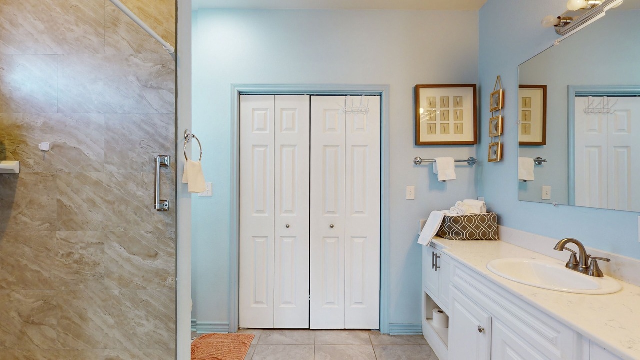 Photo of Bathroom in North Beach