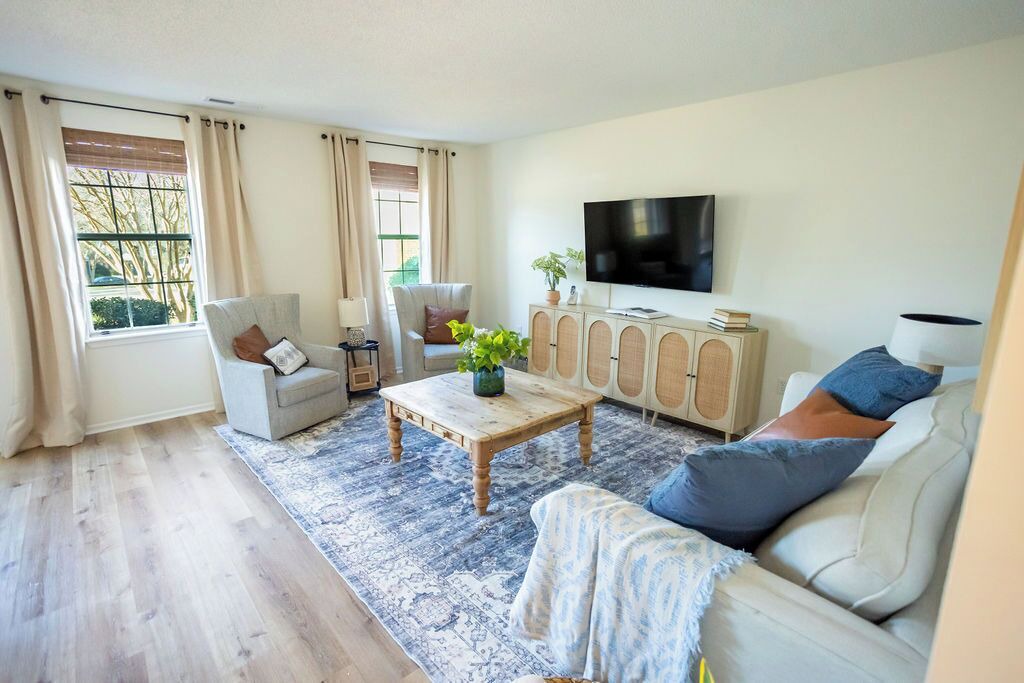 Photo of Livingroom in Columbia