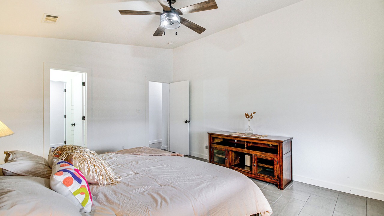 Photo of Bedroom in Westside