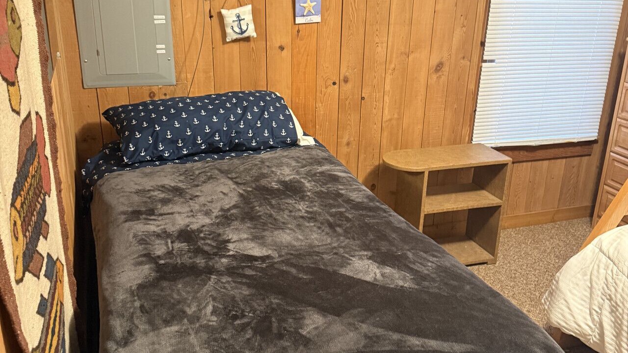 Photo of Bedroom in Three Lakes