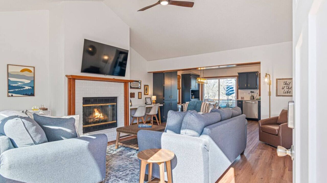 Photo of Livingroom in Winchester