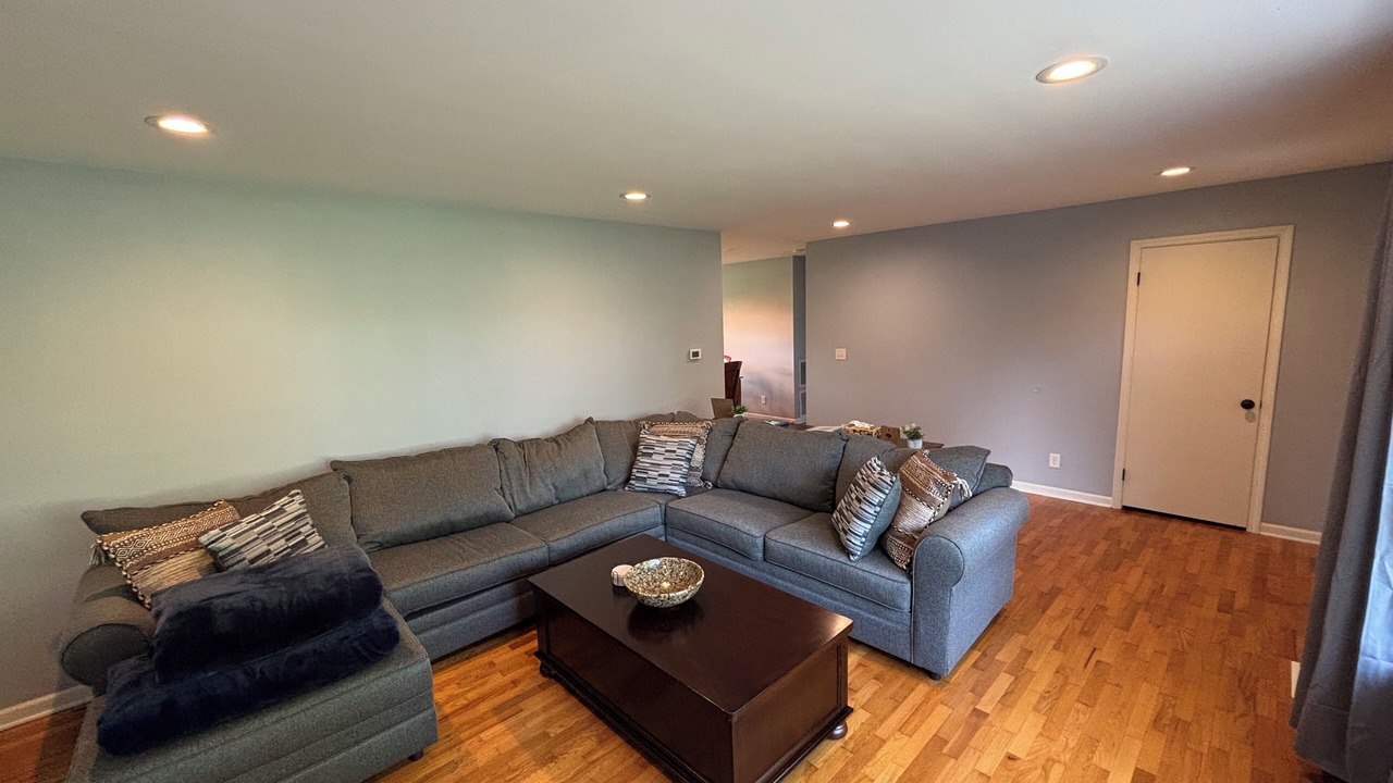 Photo of Livingroom in Bridgman