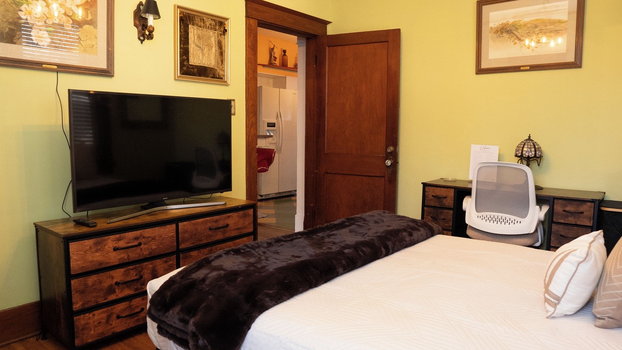 Photo of Bedroom in Vollintine-Evergreen
