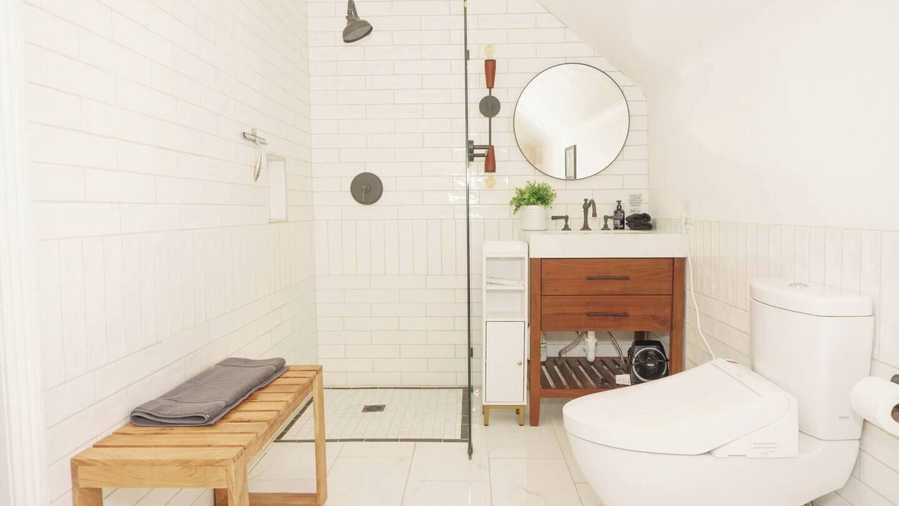 Photo of Bathroom in Sunnyside