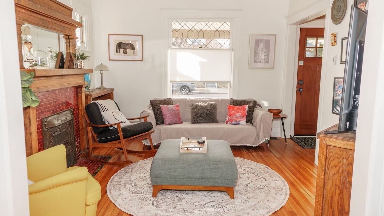 Photo of Livingroom in Sunnyside