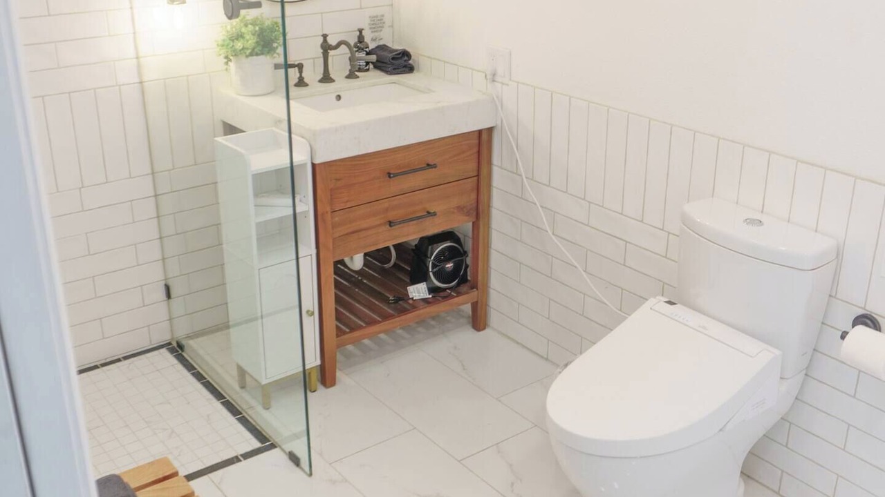Photo of Bathroom in Sunnyside