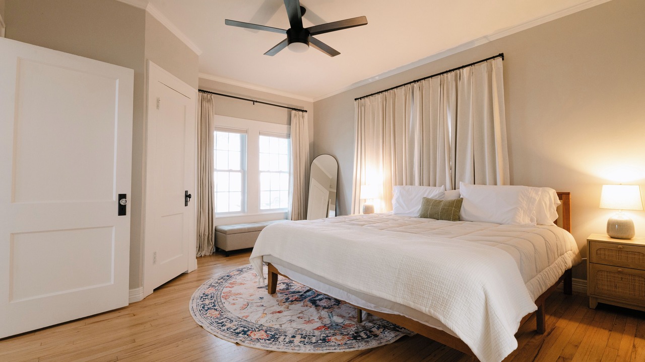 Photo of Bedroom in Del Mar