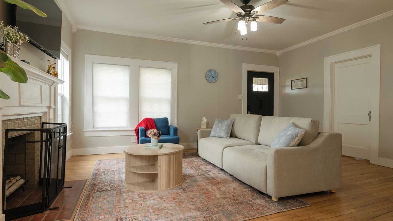 Photo of Livingroom in Del Mar