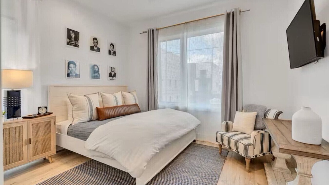 Photo of Bedroom in East Bank