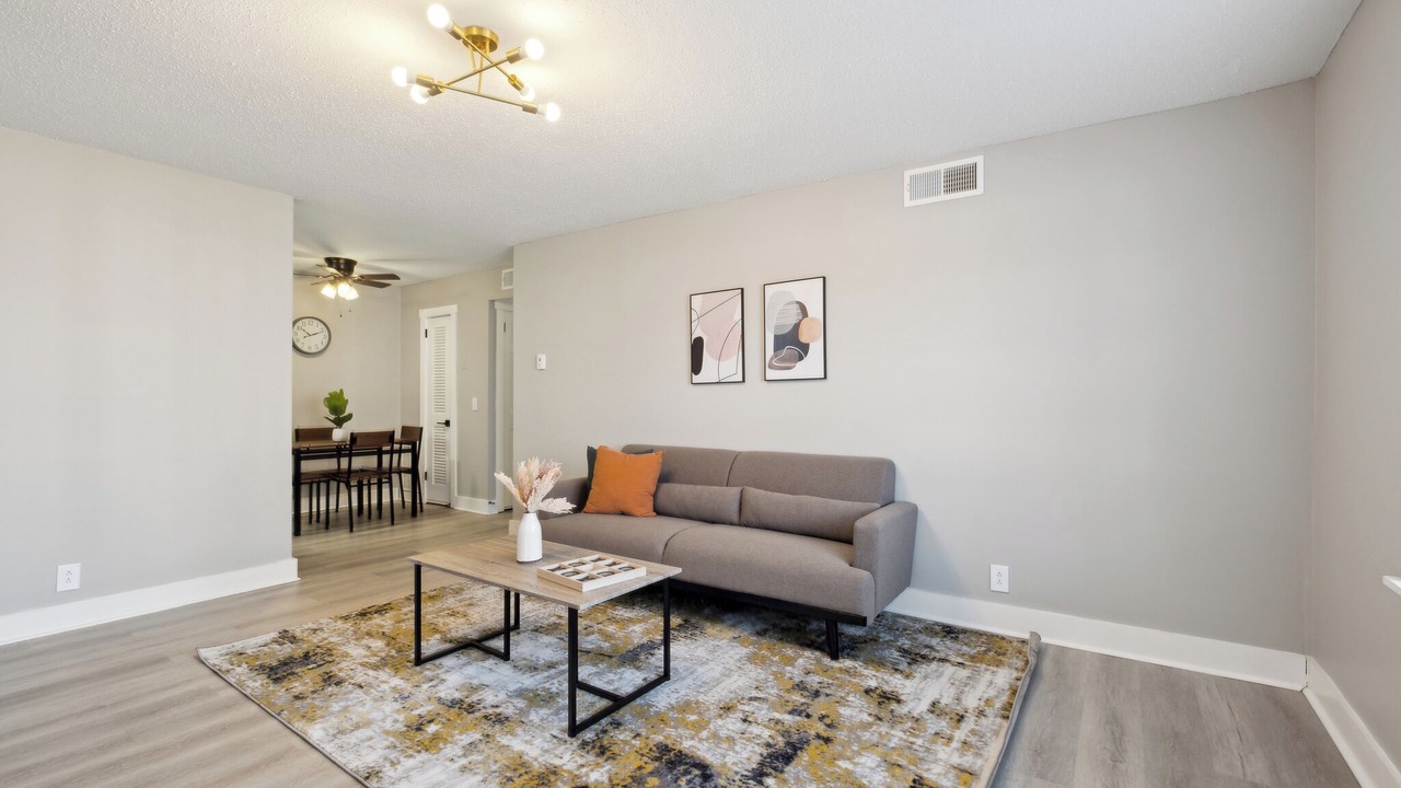 Photo of Livingroom in Nashville