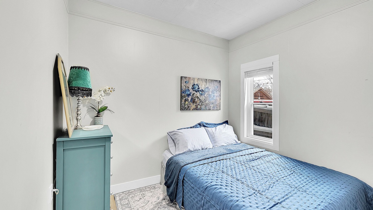 Photo of Bedroom in Englewood