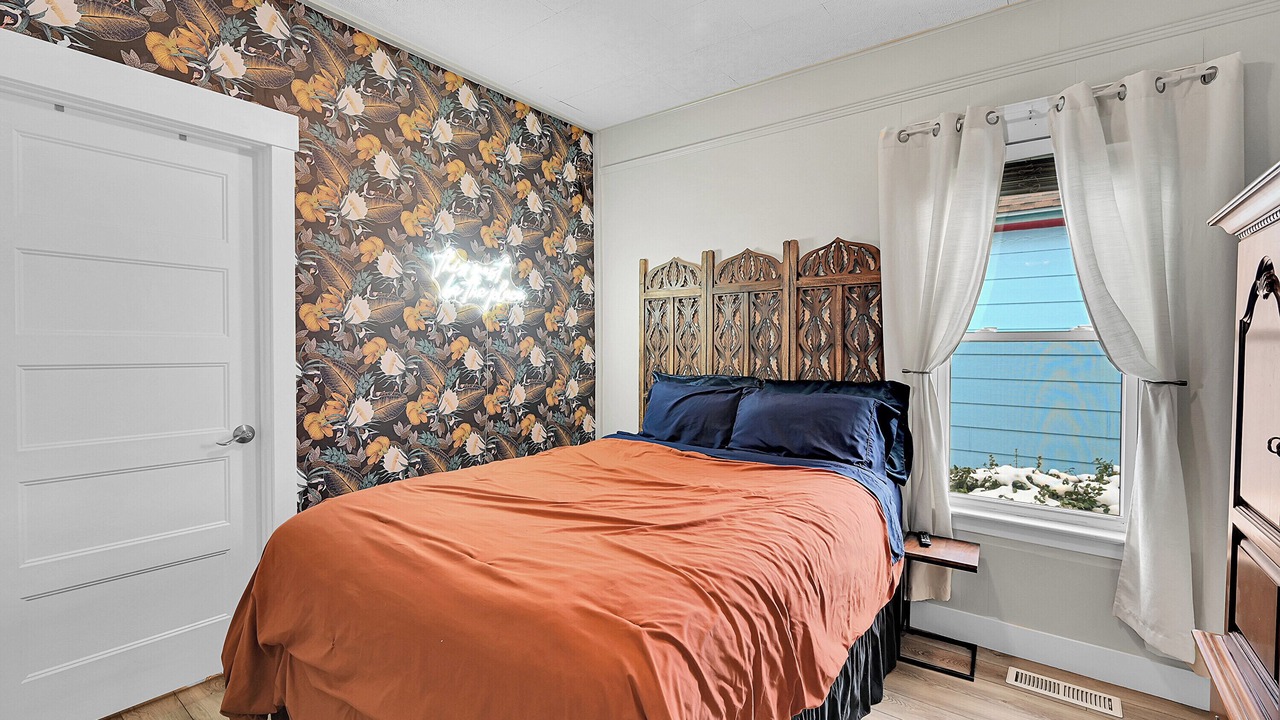 Photo of Bedroom in Englewood