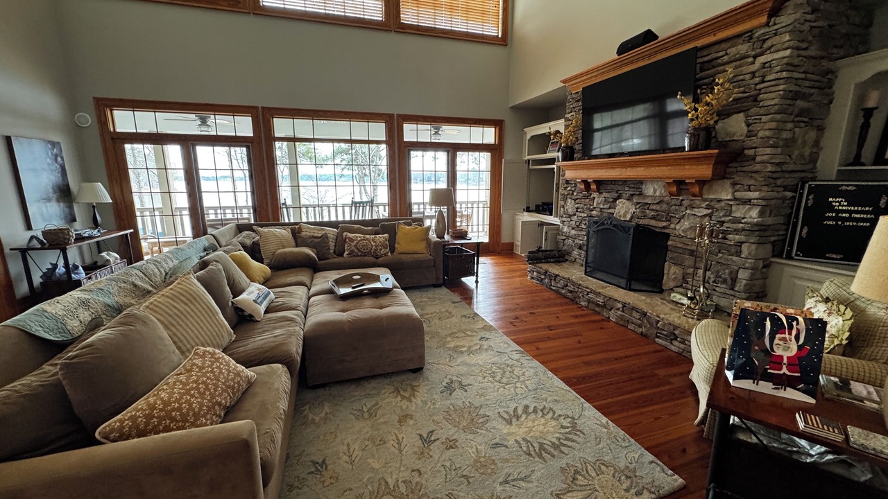 Photo of Bedroom in Lake Oconee