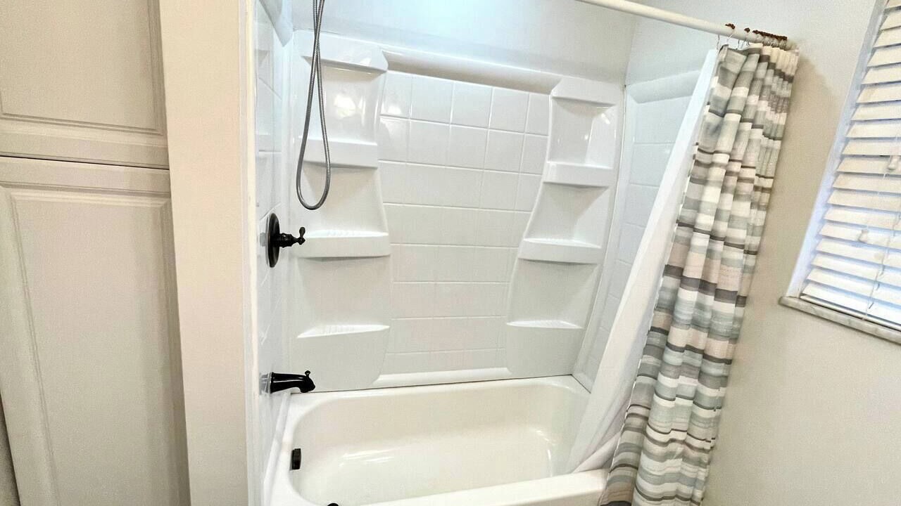 Photo of Bathroom in Gahanna