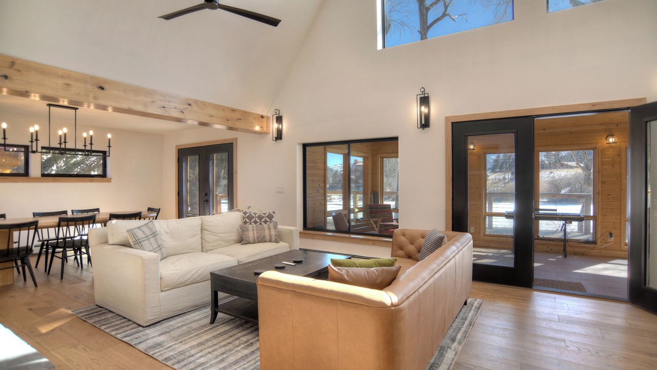 Photo of Livingroom in Rio Vista Estates