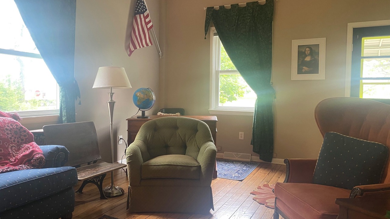 Photo of Livingroom in Streetsboro