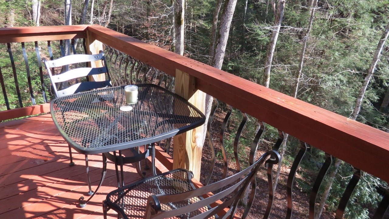 Photo of Patio Balcony in Ellijay