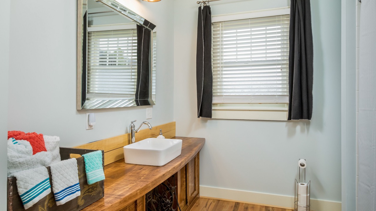 Photo of Bathroom in St. Elmo Improvement League