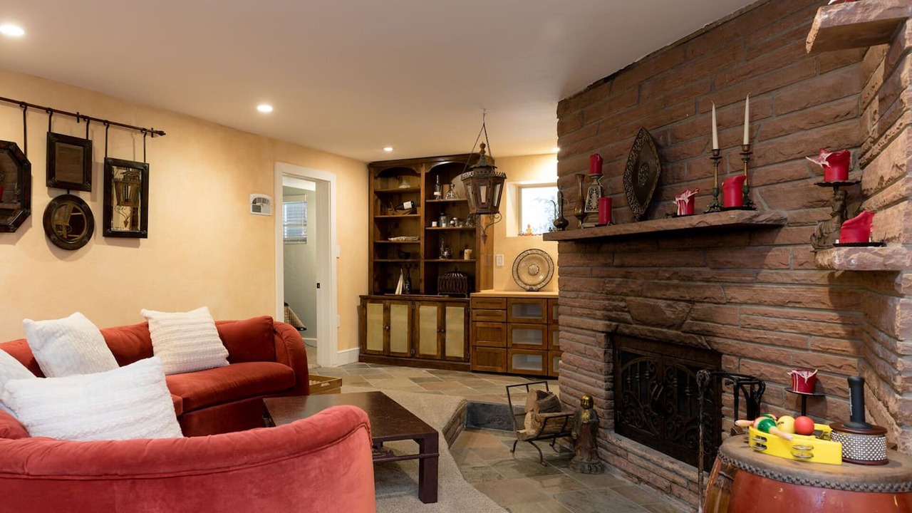 Photo of Livingroom in Morse Park