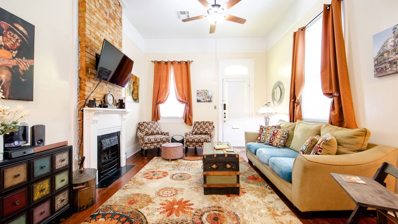 Photo of Livingroom in Bywater