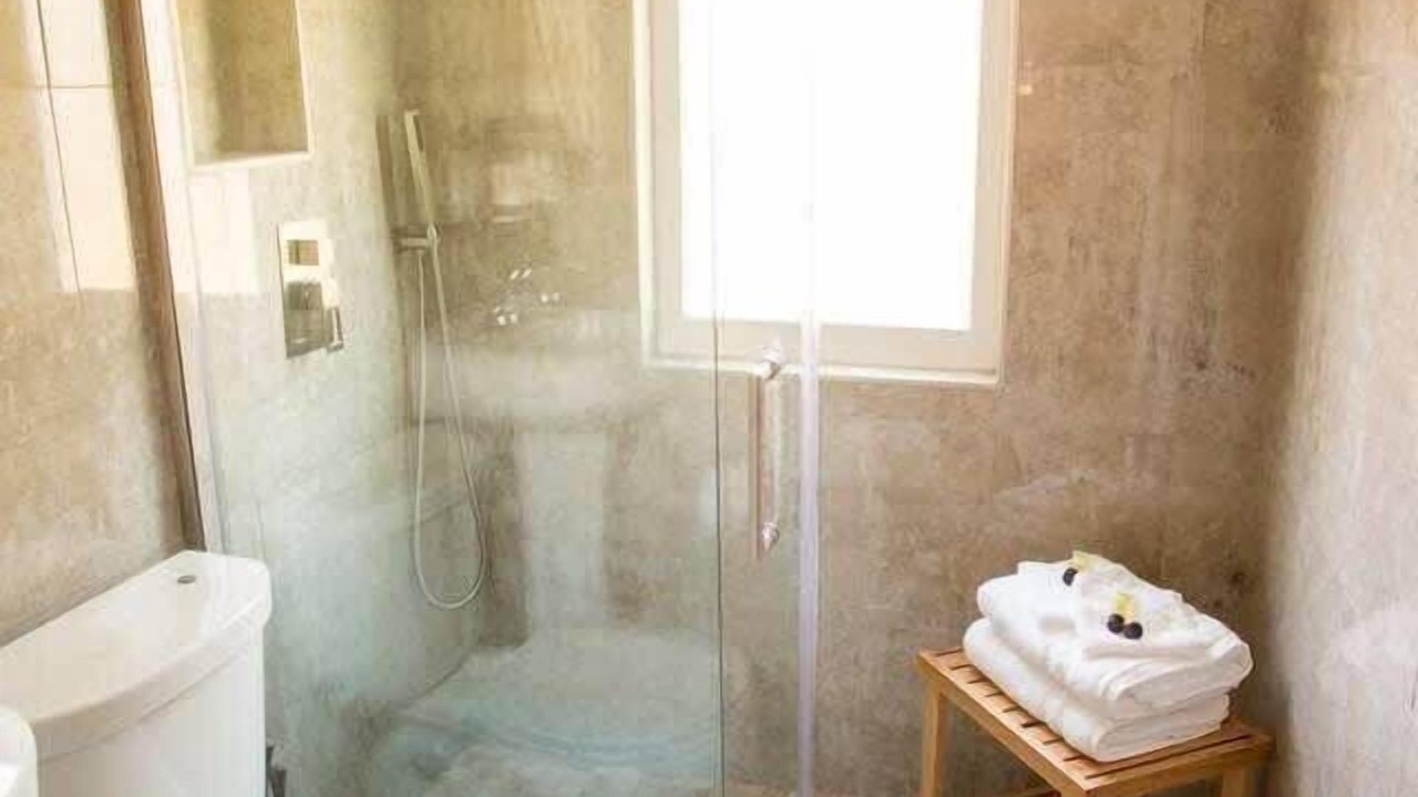 Photo of Bathroom in Eastwood