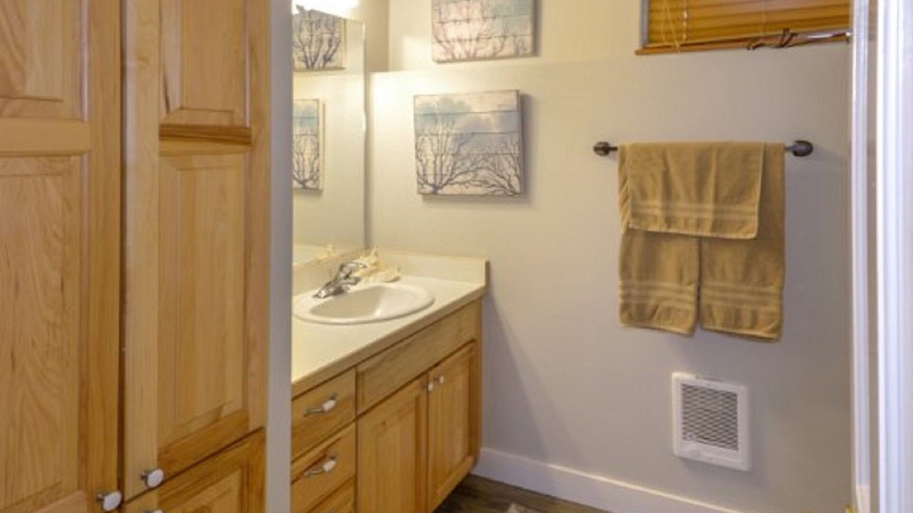 Photo of Bathroom in Bayshore