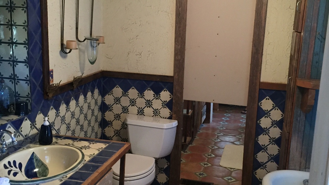 Photo of Bathroom in Hunt