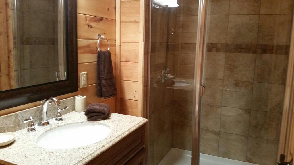 Photo of Bathroom in Pigeon Forge