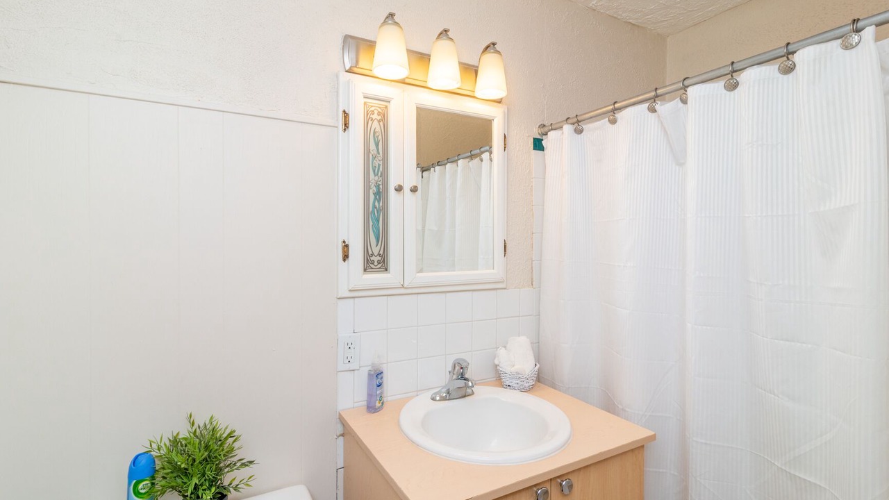 Photo of Bathroom in A-Zone