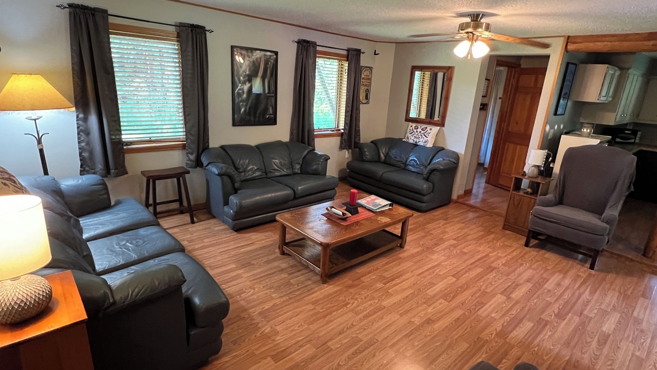 Photo of Livingroom in Trout Creek