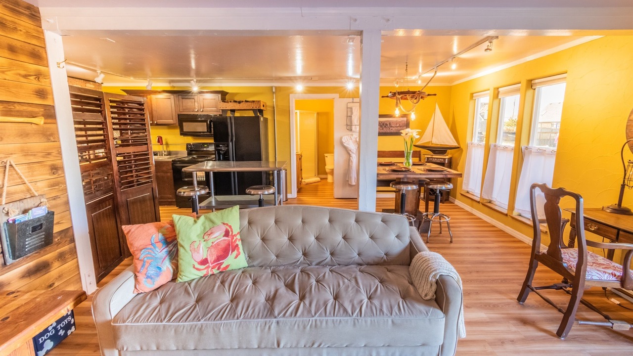 Photo of Livingroom in Newport