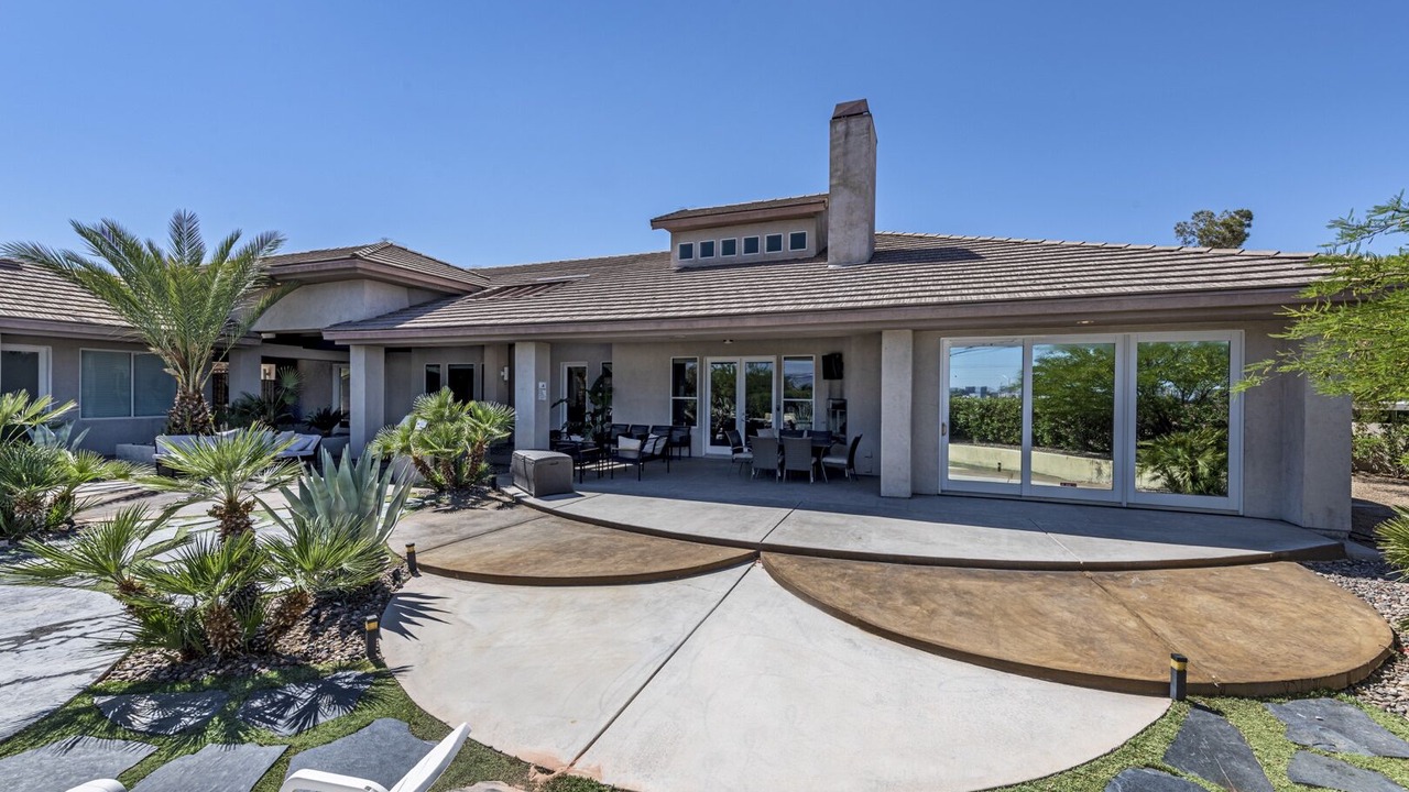 Photo of Patio Balcony in Canyon Gate
